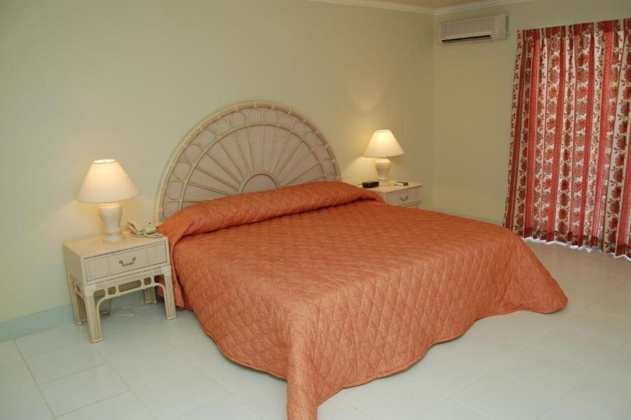 Sunbay Hotel Christ Church Kültér fotó