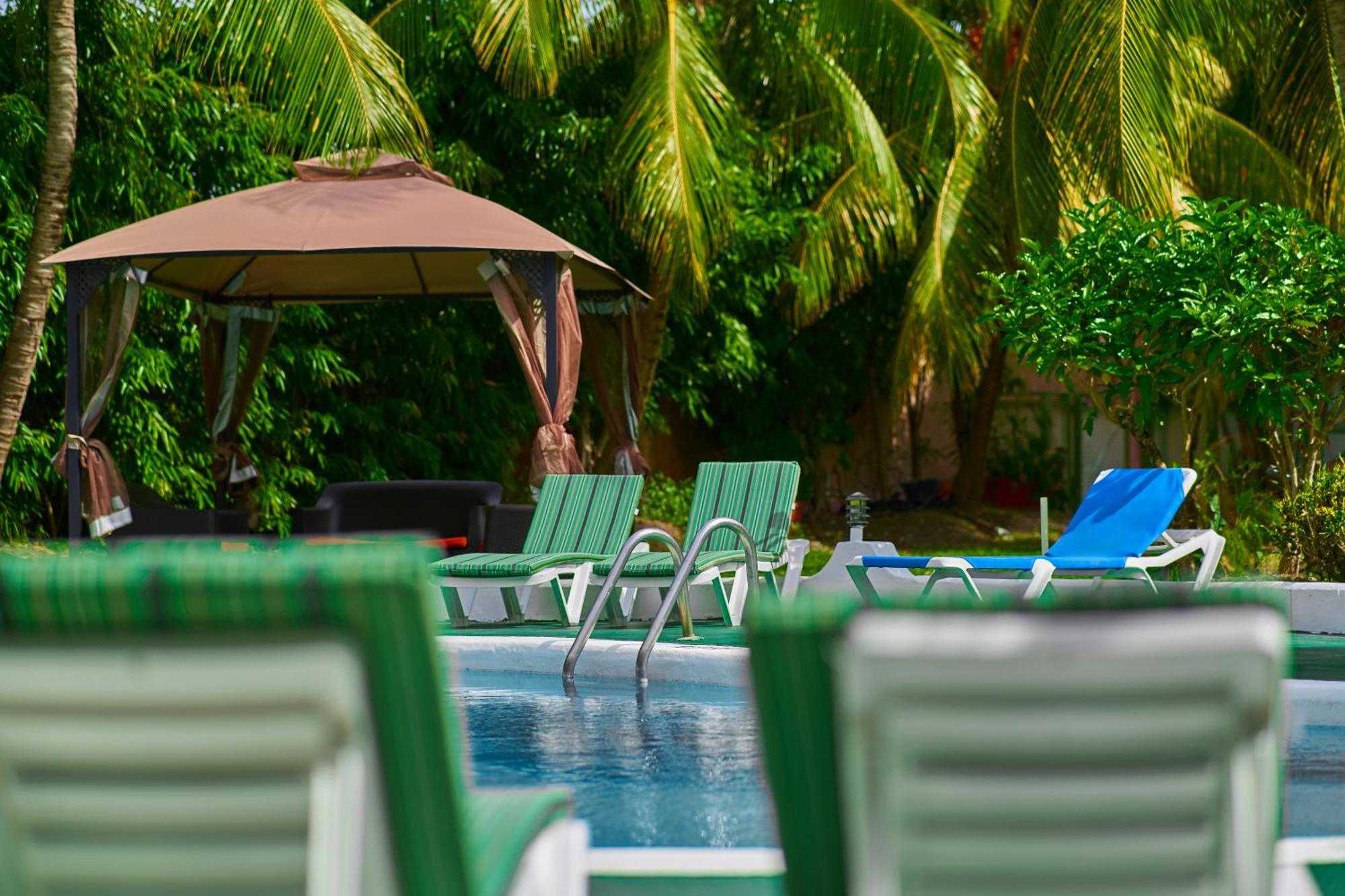Sunbay Hotel Christ Church Kültér fotó