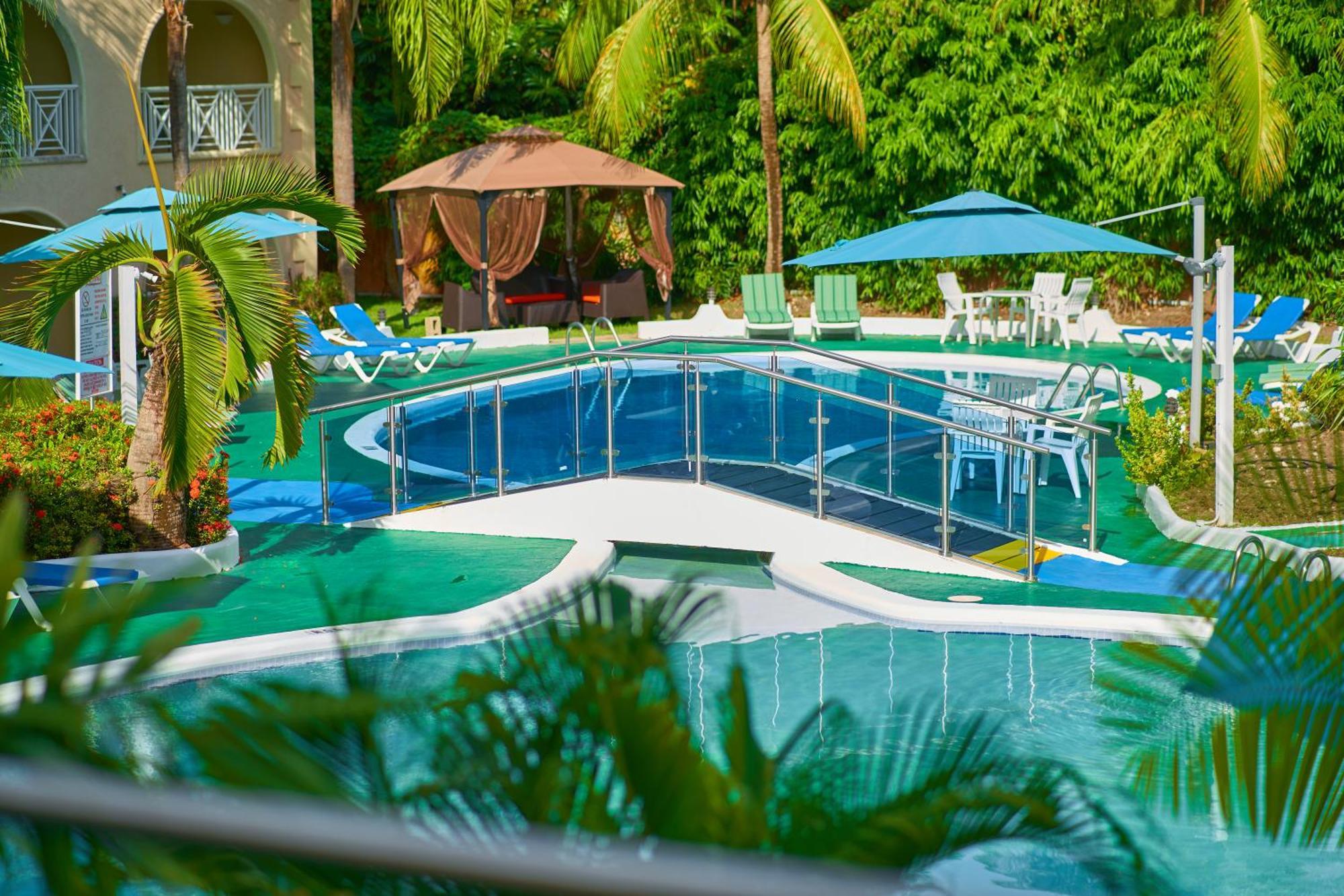Sunbay Hotel Christ Church Kültér fotó